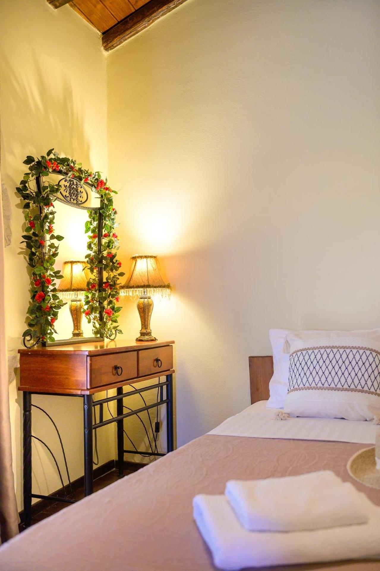 Kamilari Filoxenia Villa Esterno foto