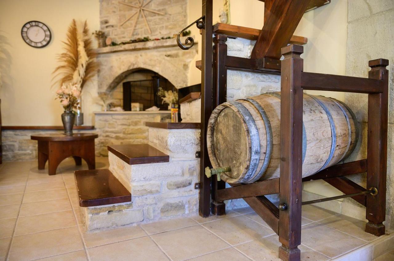 Kamilari Filoxenia Villa Esterno foto
