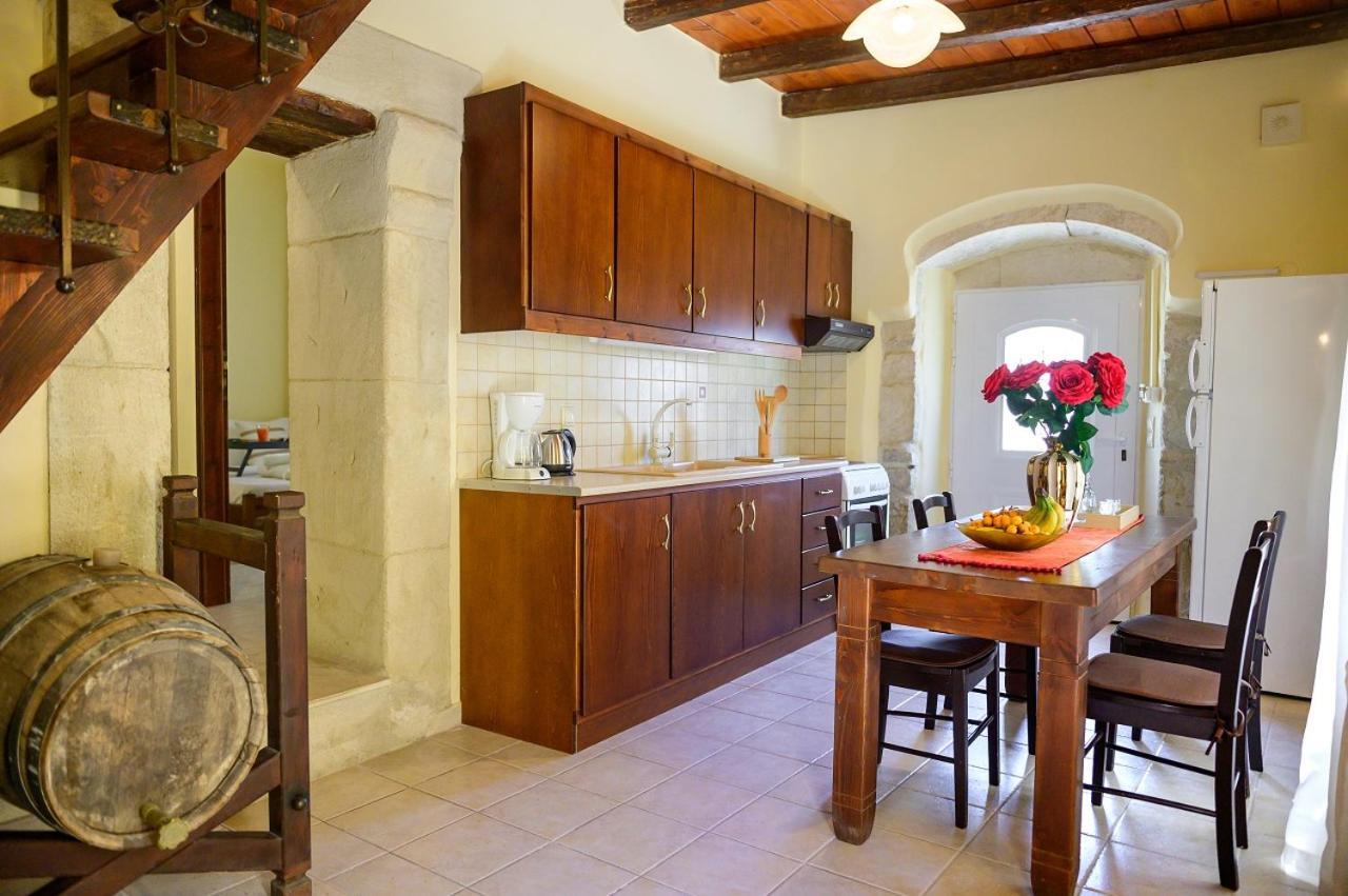 Kamilari Filoxenia Villa Esterno foto